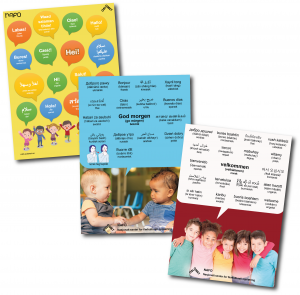 Bilde av tre av NAFOs flerspråklige plakater